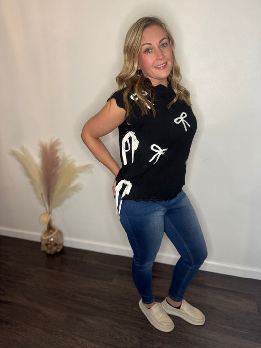 Bowtiful in Black