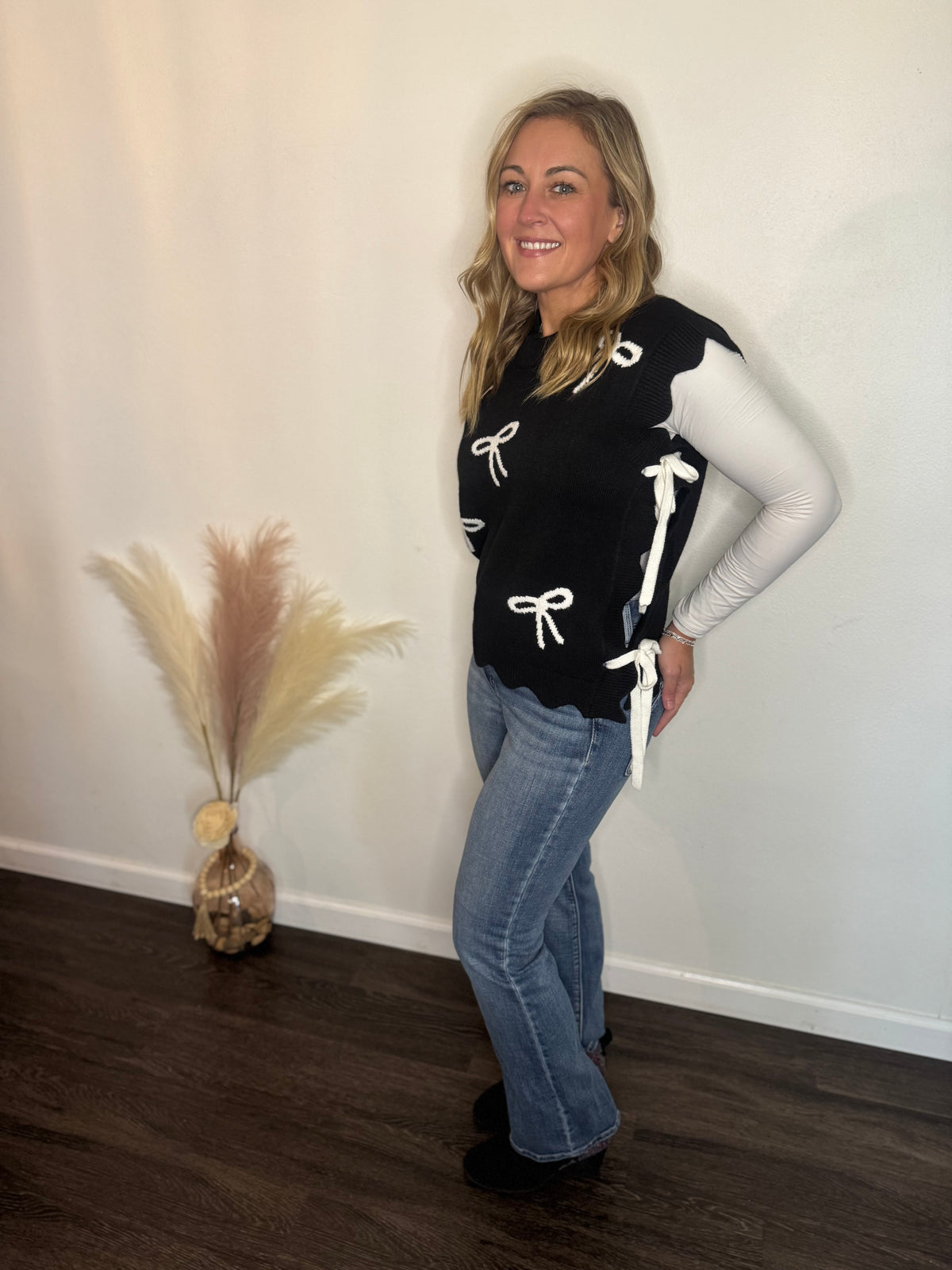 Bowtiful in Black